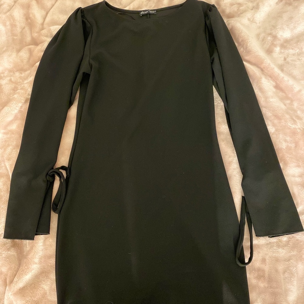 Black bodycon Zara dress
